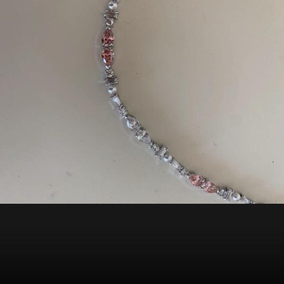 Swarovski Crystal necklace - Picture 3 of 5